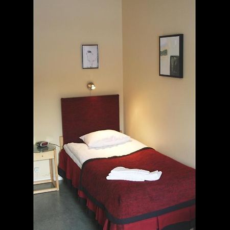 Alsens Hotell Sandviken Bagian luar foto