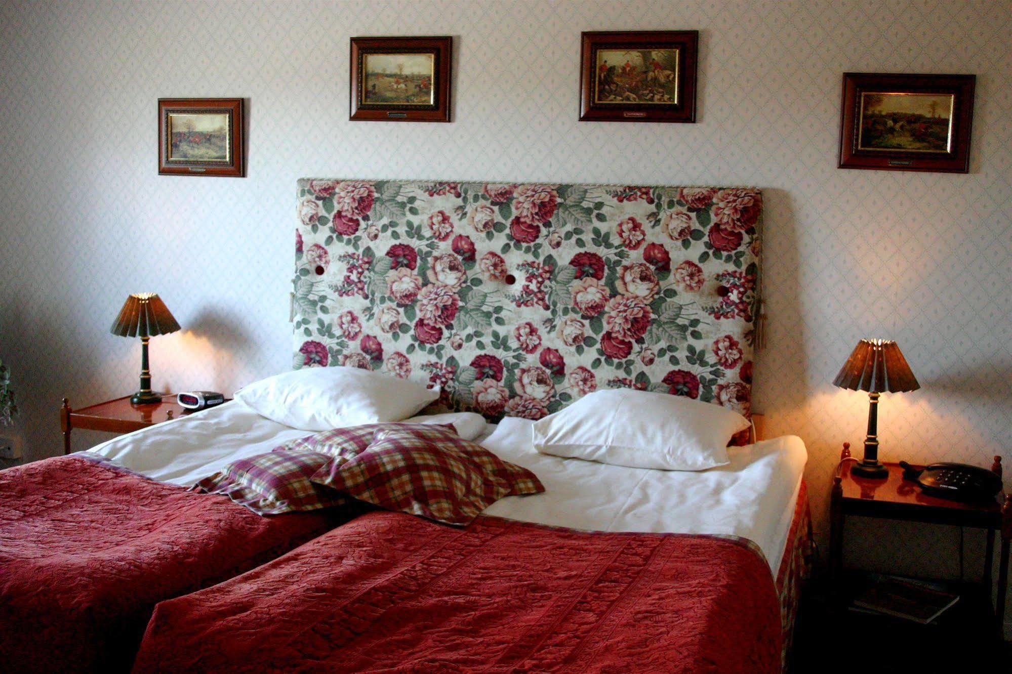 Alsens Hotell Sandviken Bagian luar foto