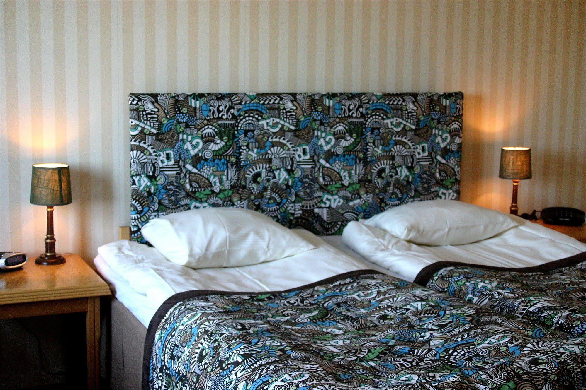 Alsens Hotell Sandviken Bagian luar foto